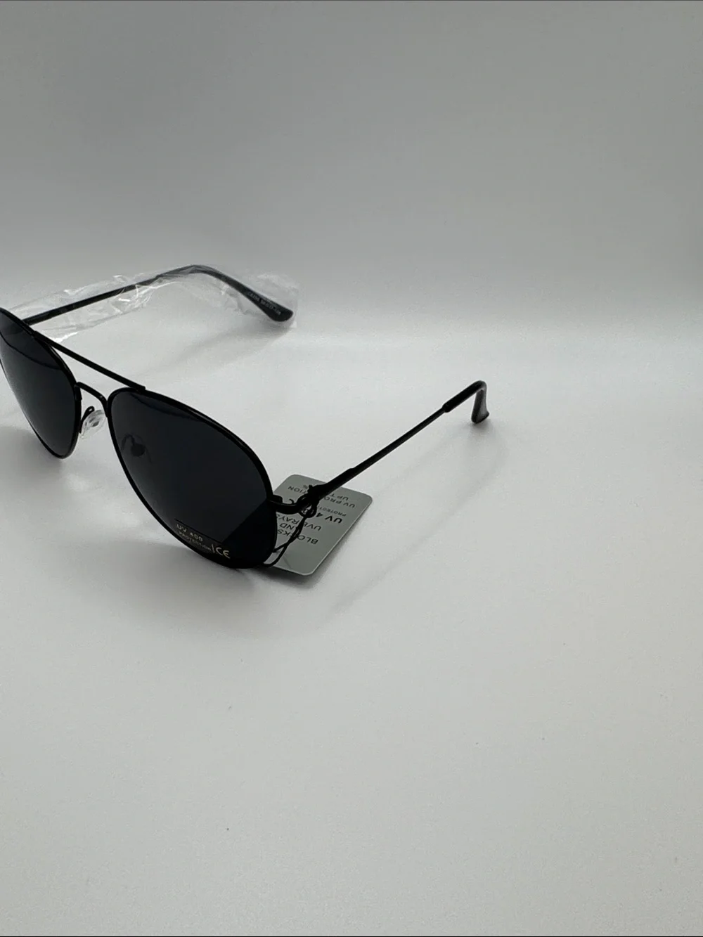Classic Black Aviator Sunglasses - Dark Lenses